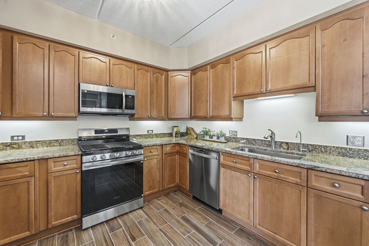 455 W Wood Street #405, Palatine, IL 60067