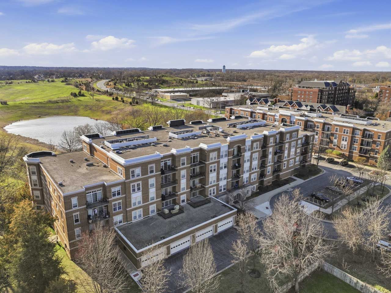 455 W Wood Street #405, Palatine, IL 60067