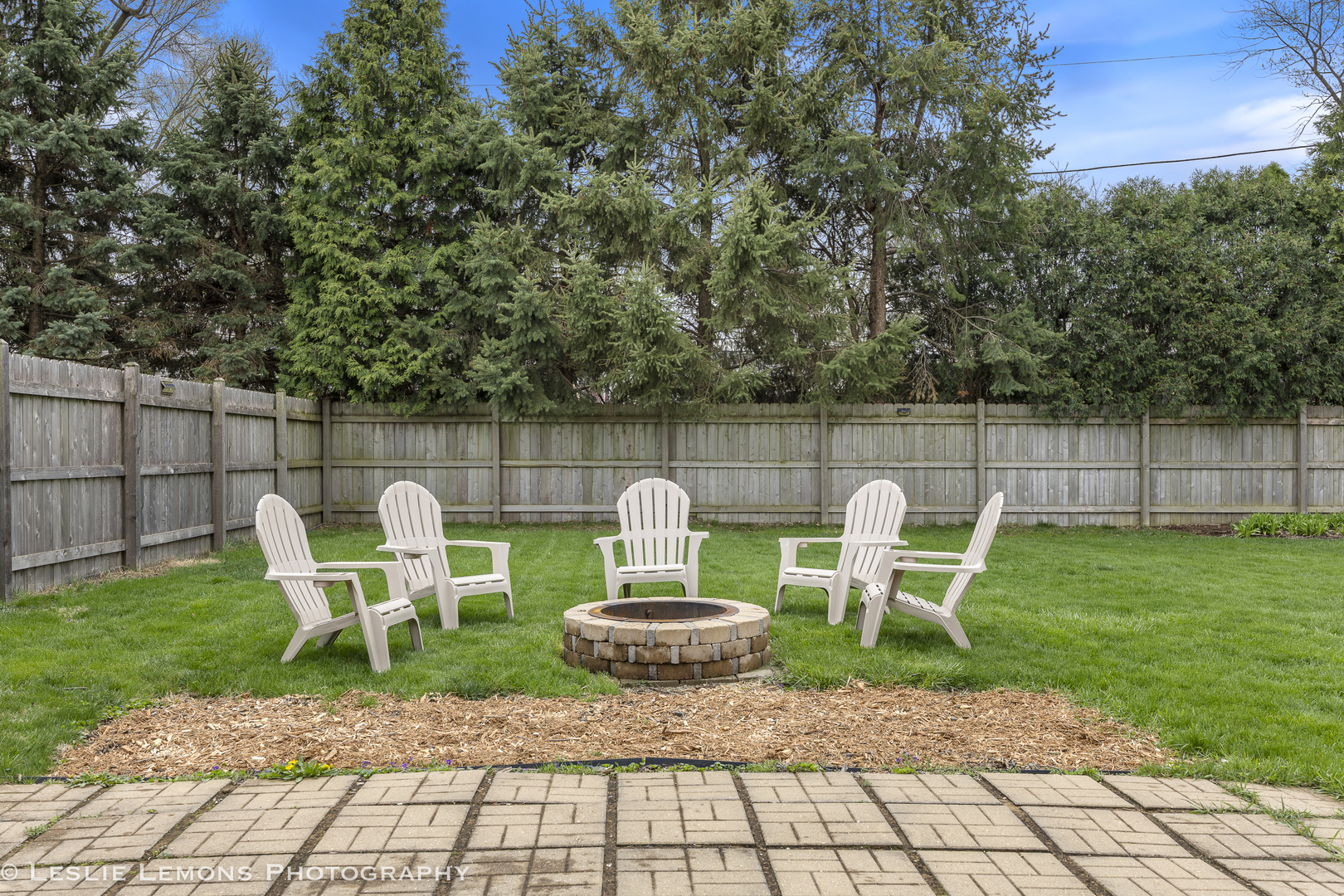 221 69th Street, Darien, IL 60561