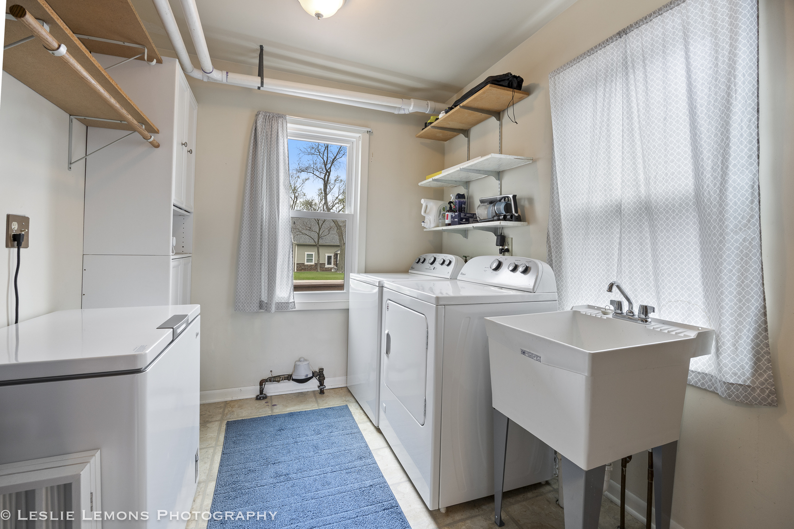 221 69th Street, Darien, IL 60561