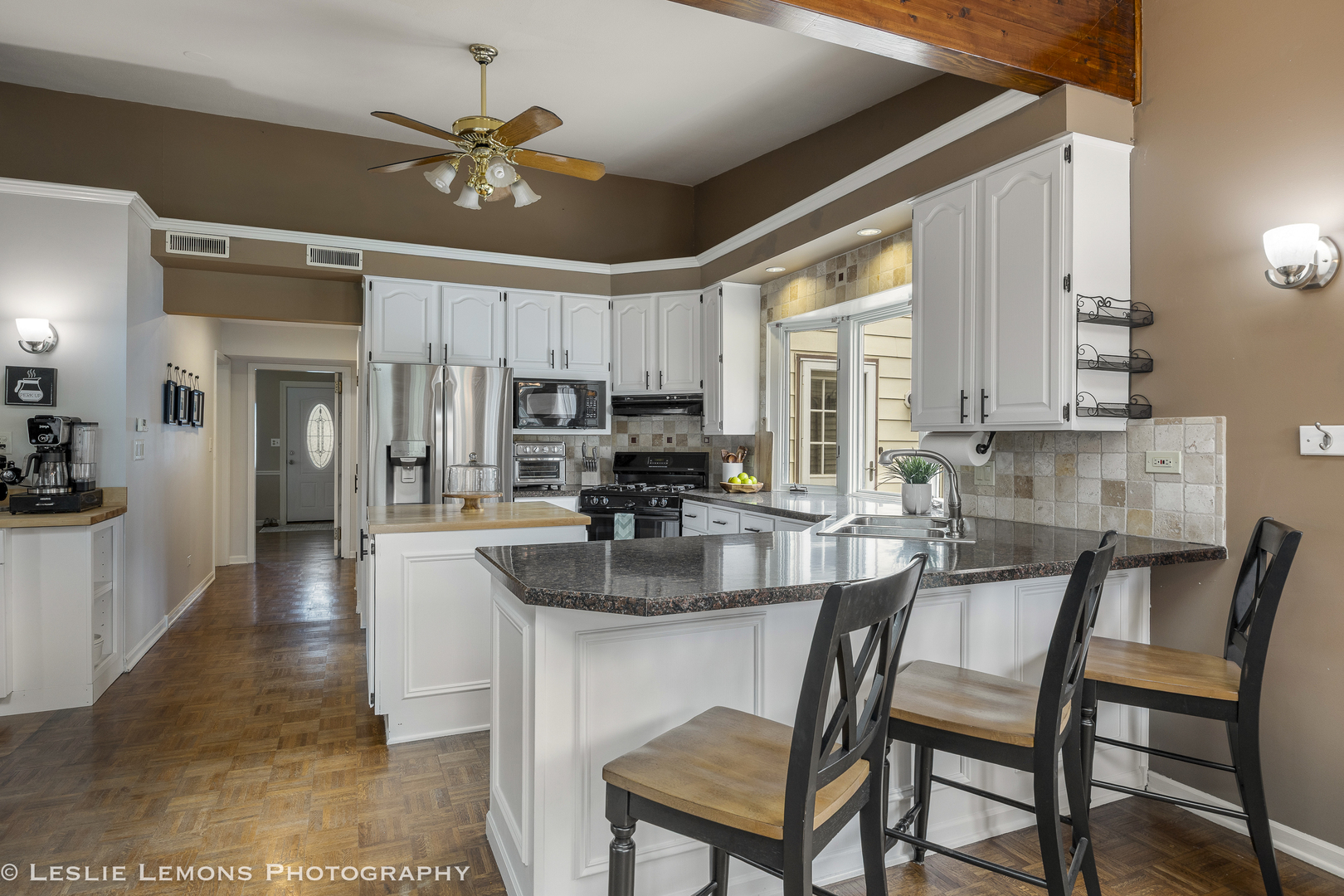 221 69th Street, Darien, IL 60561