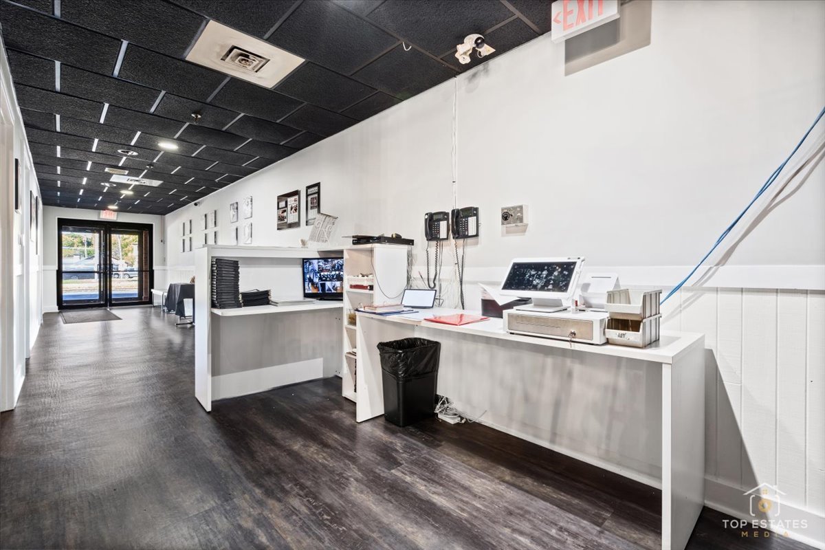 320 N 2nd Street, St. Charles, IL 60174