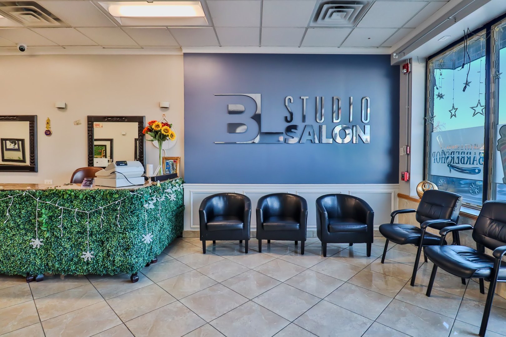 1544 N Mannheim Road, Stone Park, IL 60165