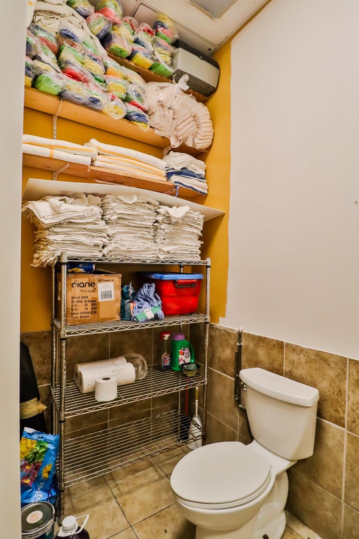 1544 N Mannheim Road, Stone Park, IL 60165