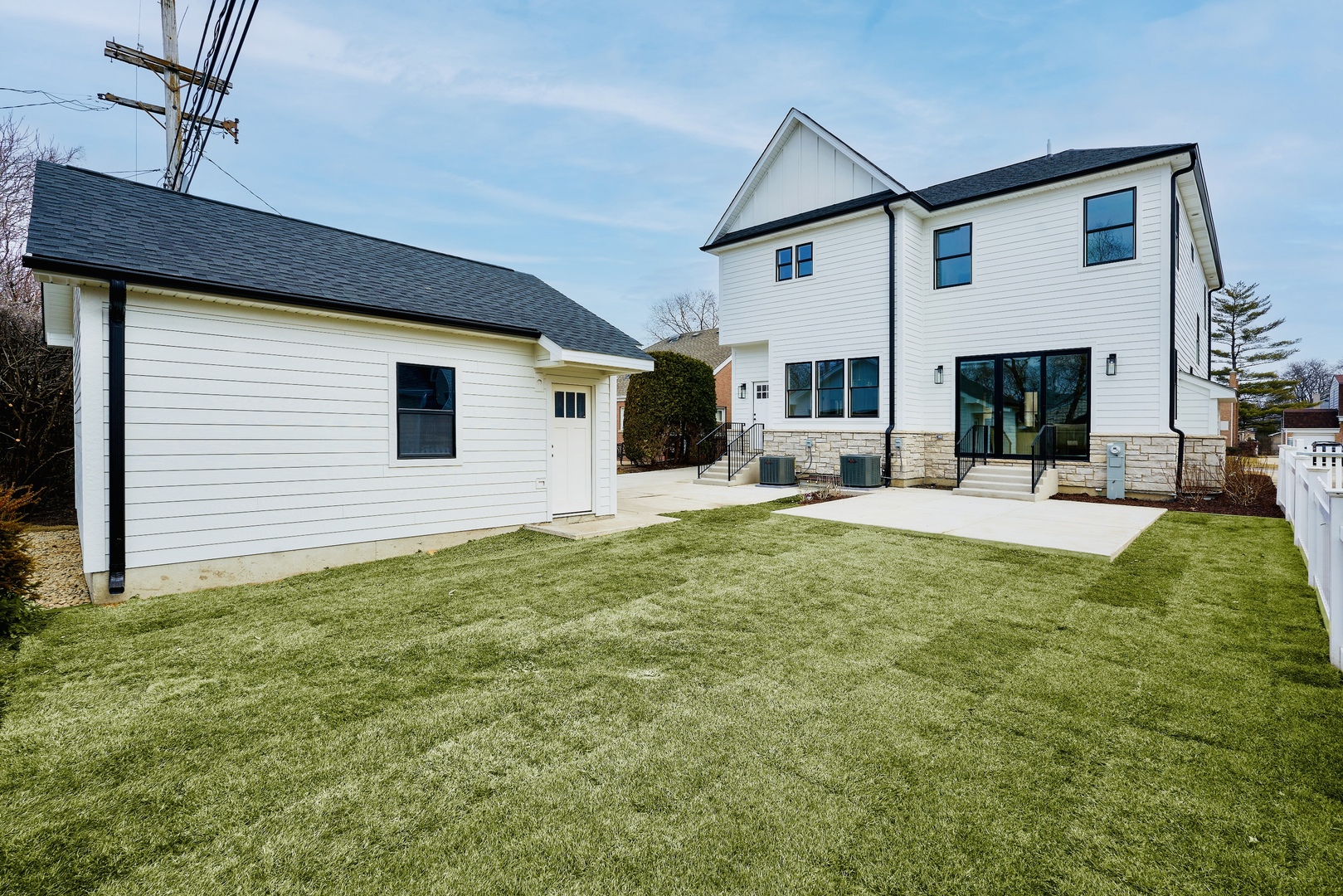 1414 S Prospect Avenue, Park Ridge, IL 60068