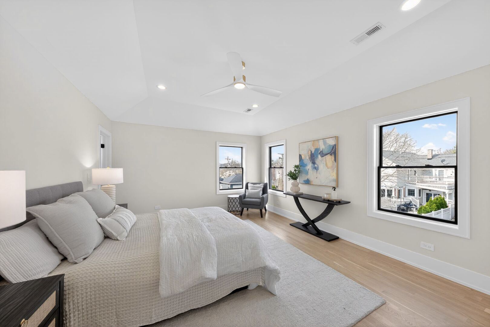 1414 S Prospect Avenue, Park Ridge, IL 60068