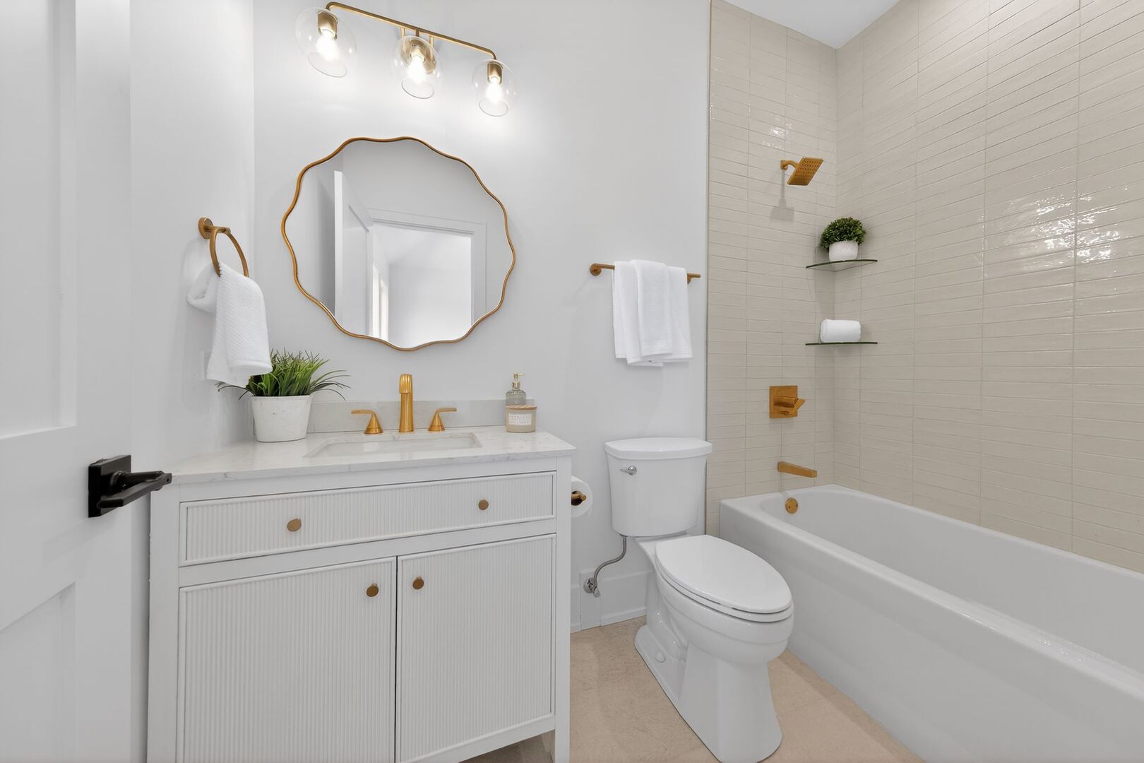 1414 S Prospect Avenue, Park Ridge, IL 60068