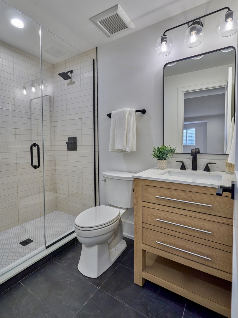 1414 S Prospect Avenue, Park Ridge, IL 60068