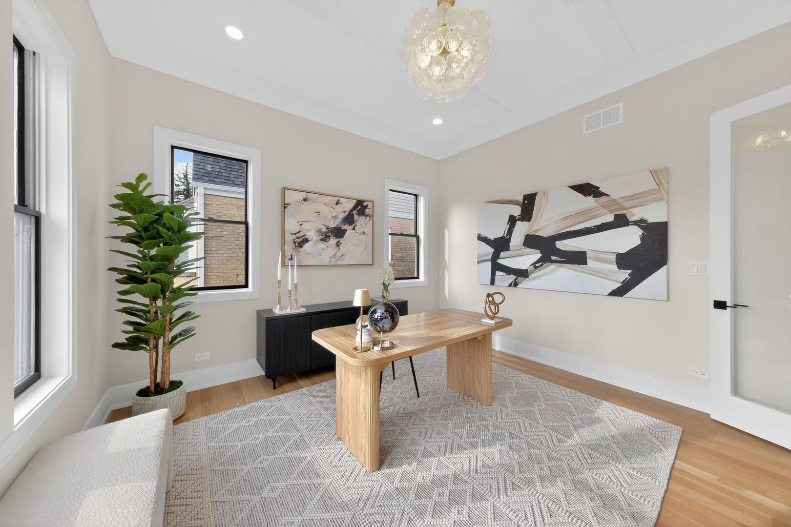 1414 S Prospect Avenue, Park Ridge, IL 60068