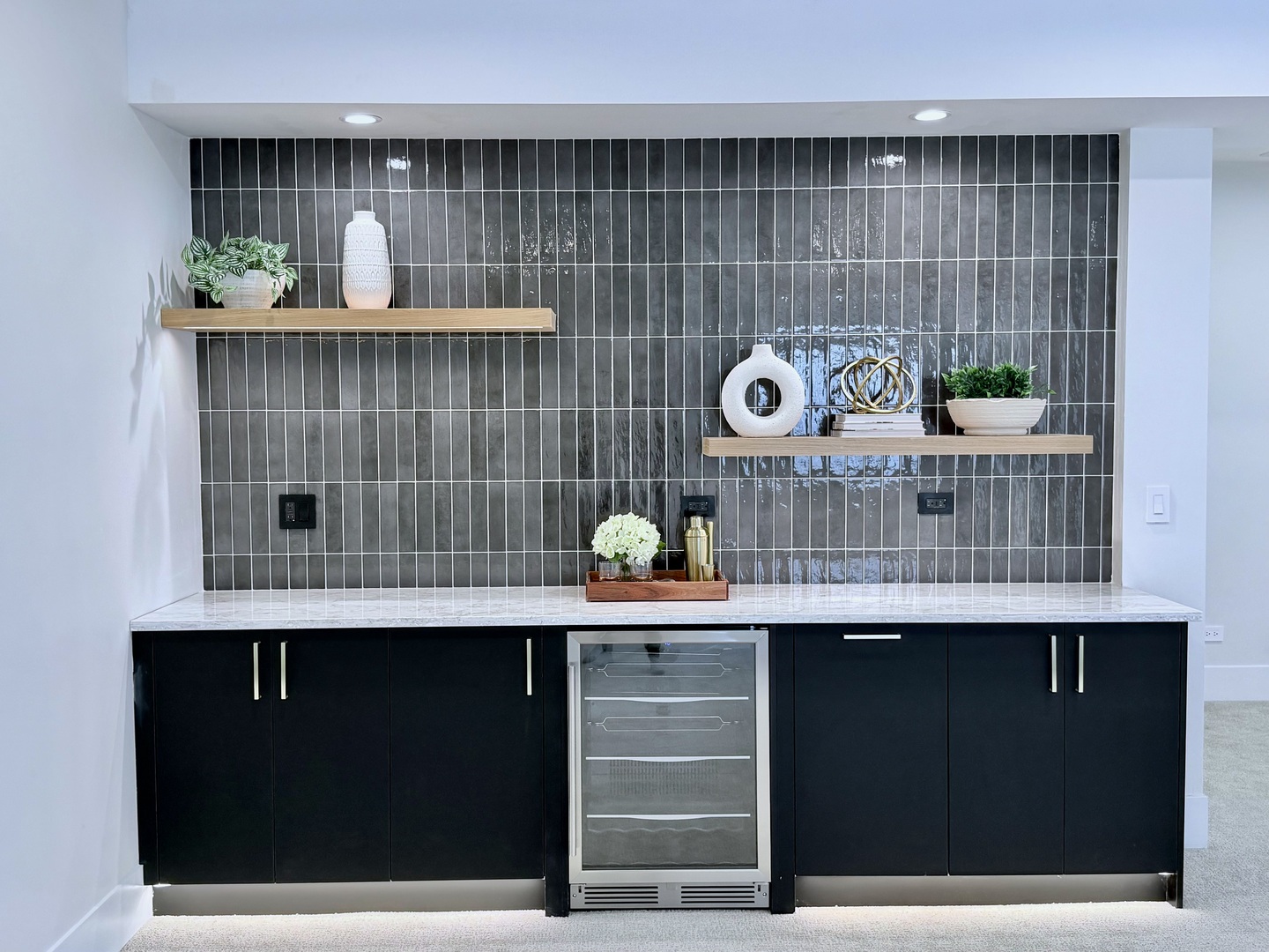 1414 S Prospect Avenue, Park Ridge, IL 60068