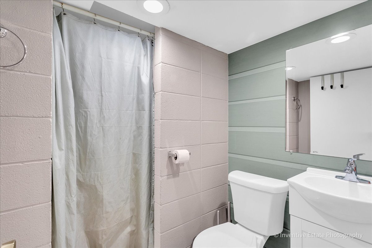 3828 W 116TH Place, Alsip, IL 60803