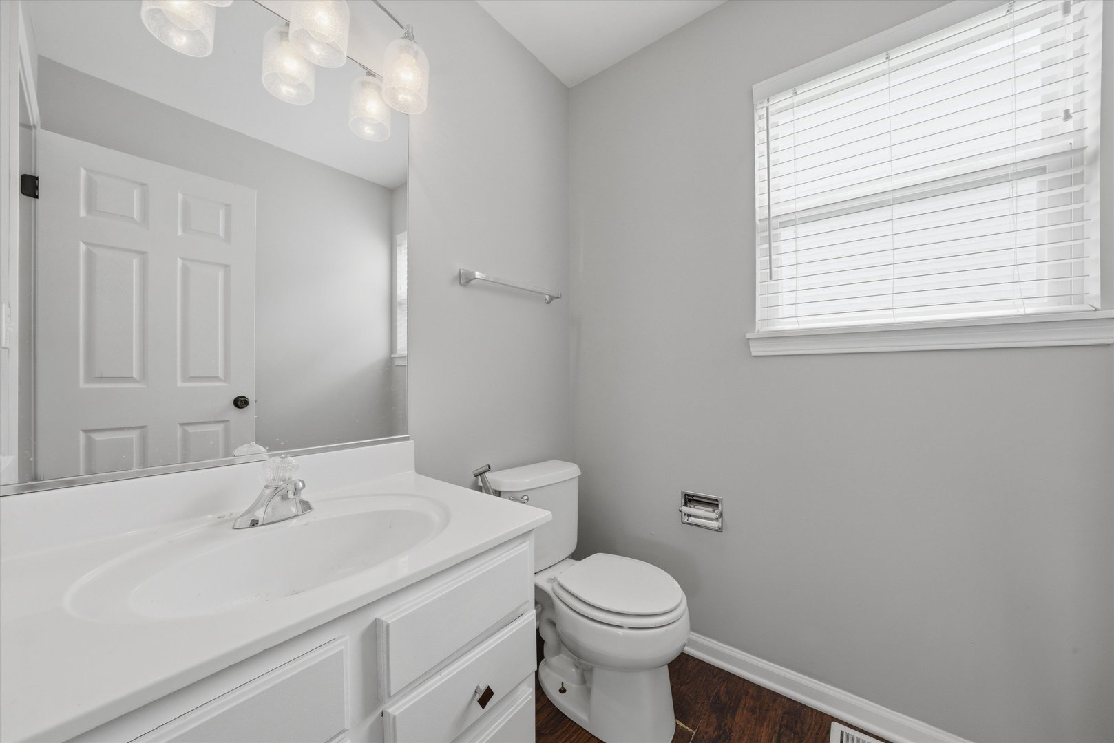 2824 WHITEHALL Lane, Naperville, IL 60564