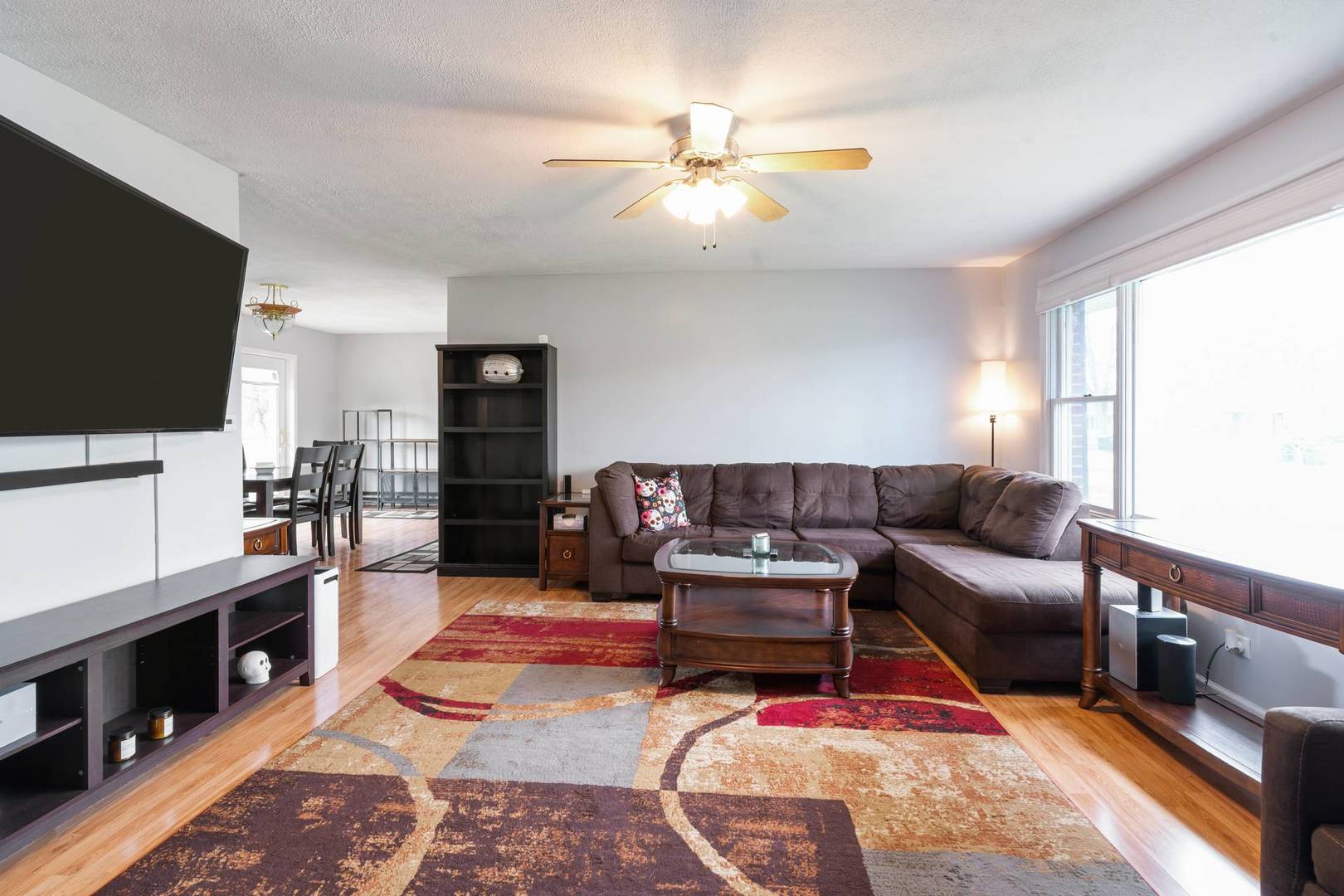 7167 Orchard Lane, Hanover Park, IL 60133