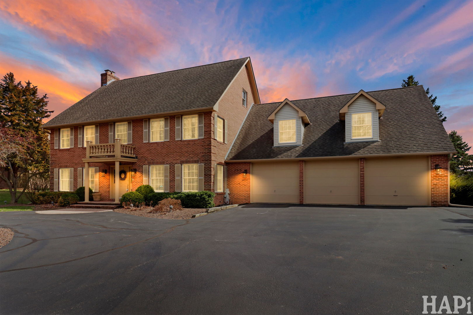 2916 N Bayview Lane, McHenry, IL 60051