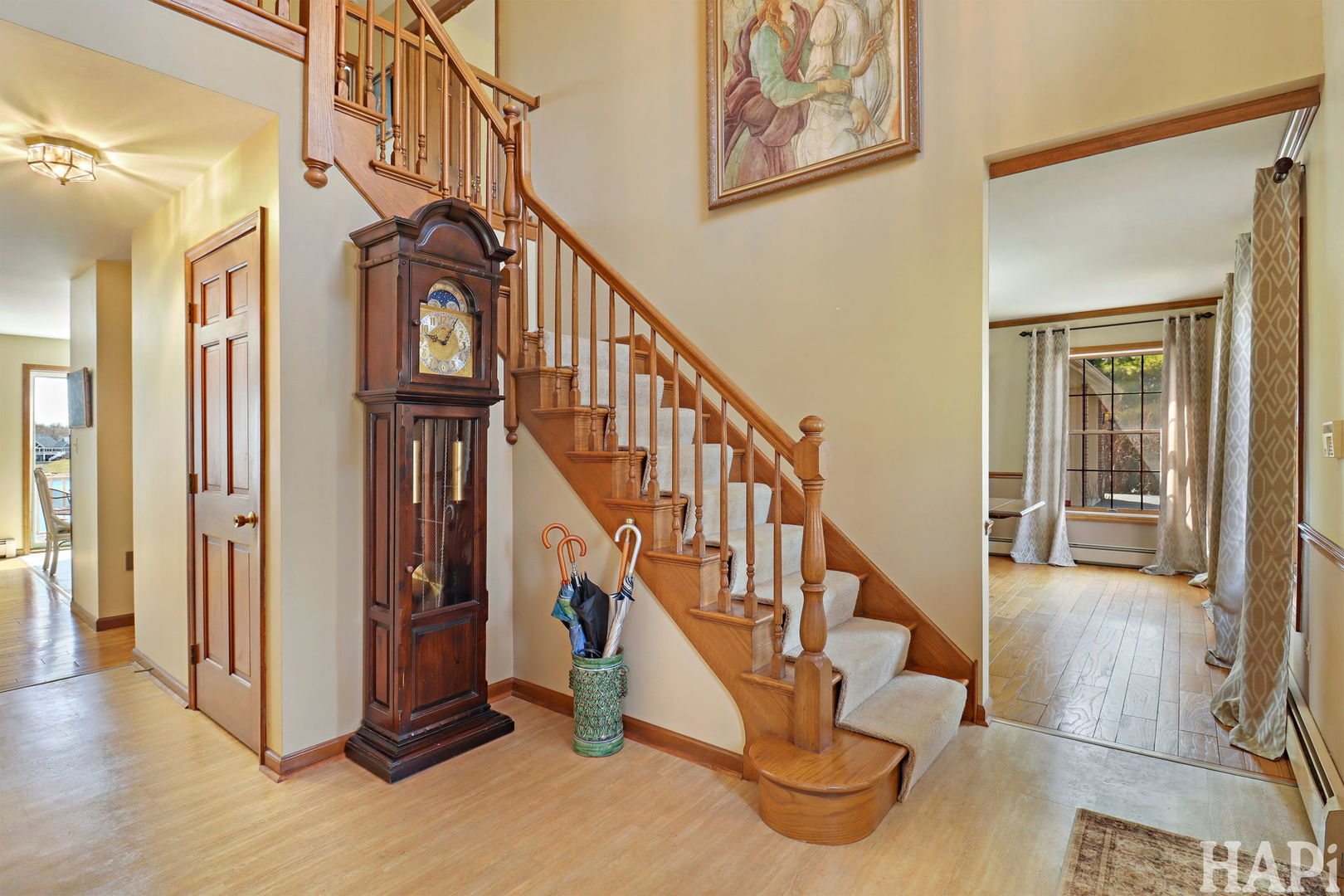 2916 N Bayview Lane, McHenry, IL 60051