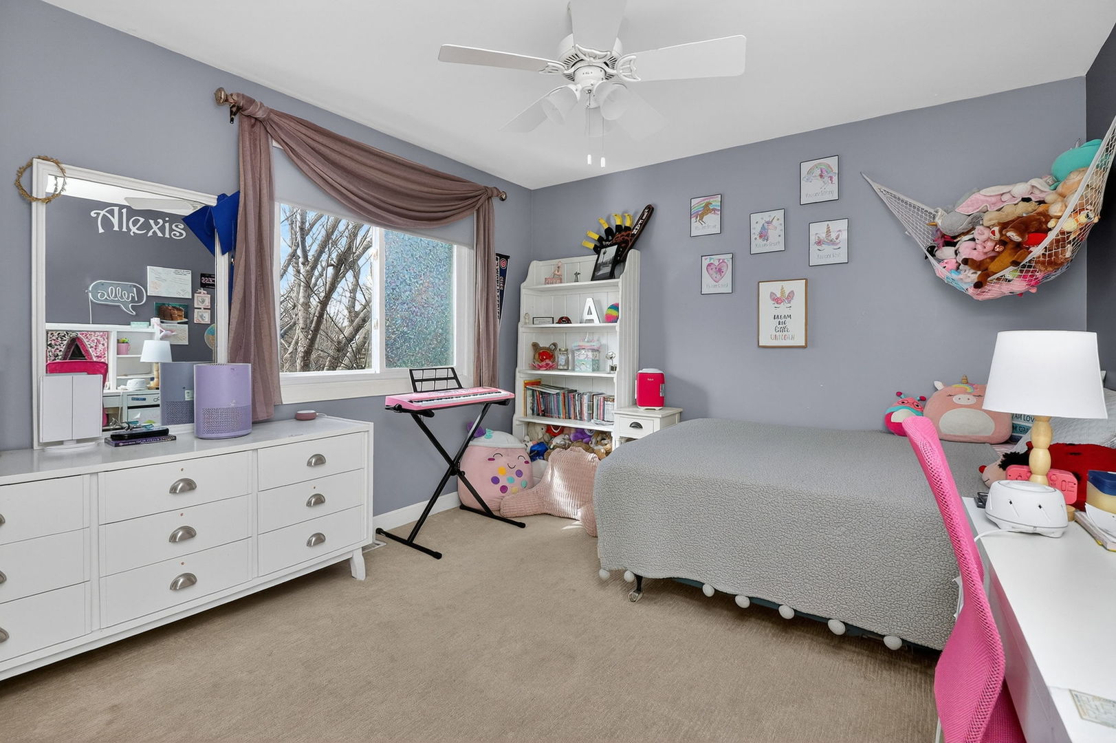 321 Lakeside Drive, Bolingbrook, IL 60440