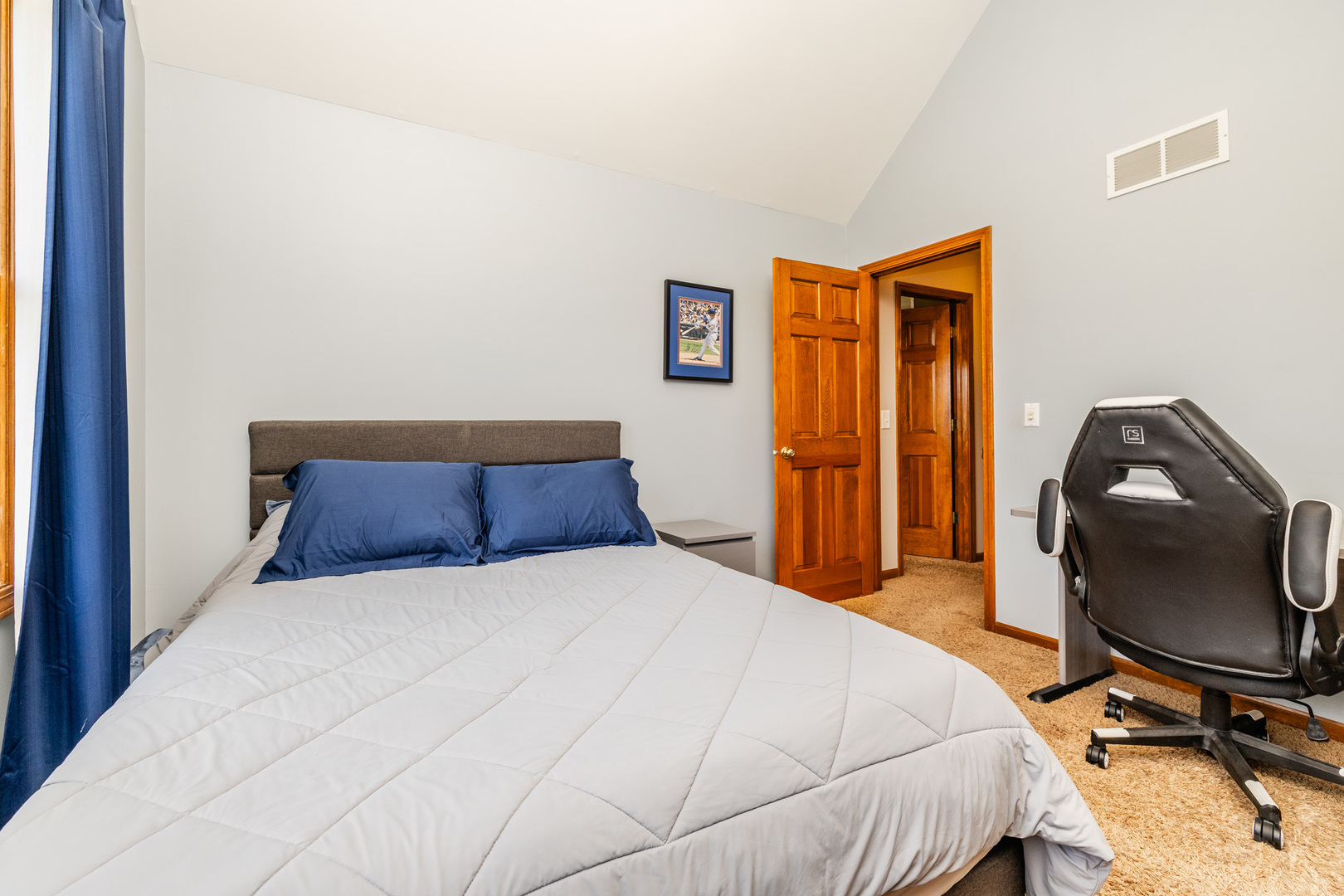 203 Cambridge Court, Oswego, IL 60543