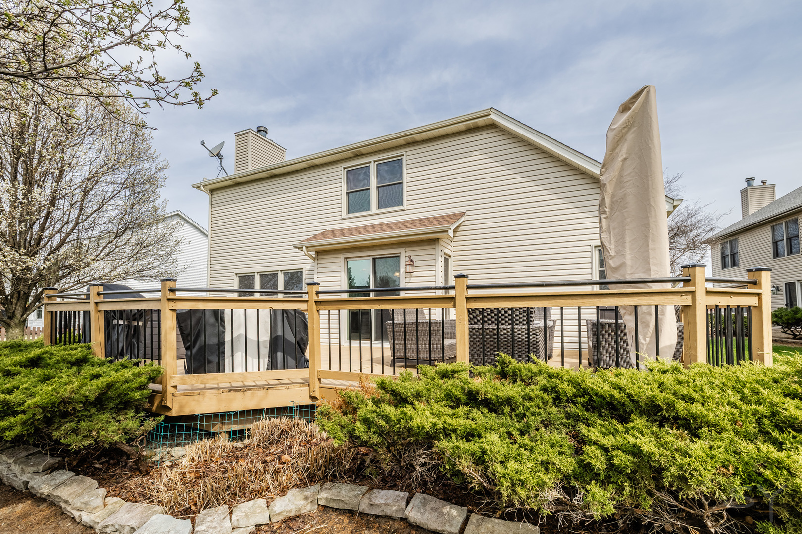 203 Cambridge Court, Oswego, IL 60543