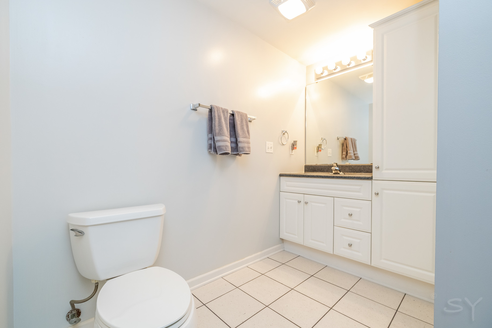 203 Cambridge Court, Oswego, IL 60543