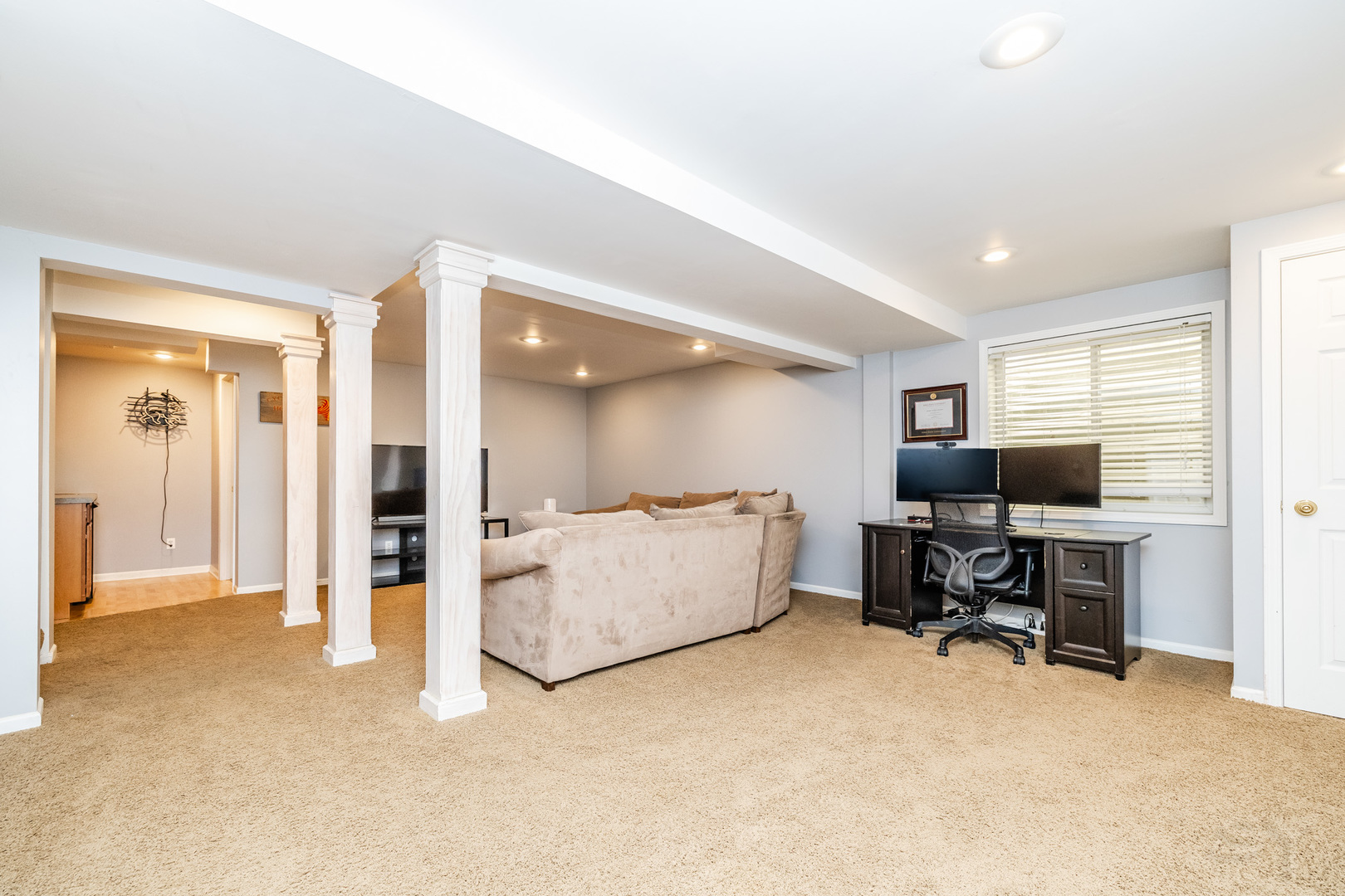 203 Cambridge Court, Oswego, IL 60543