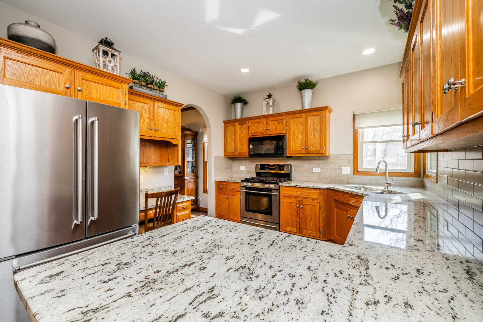 203 Cambridge Court, Oswego, IL 60543