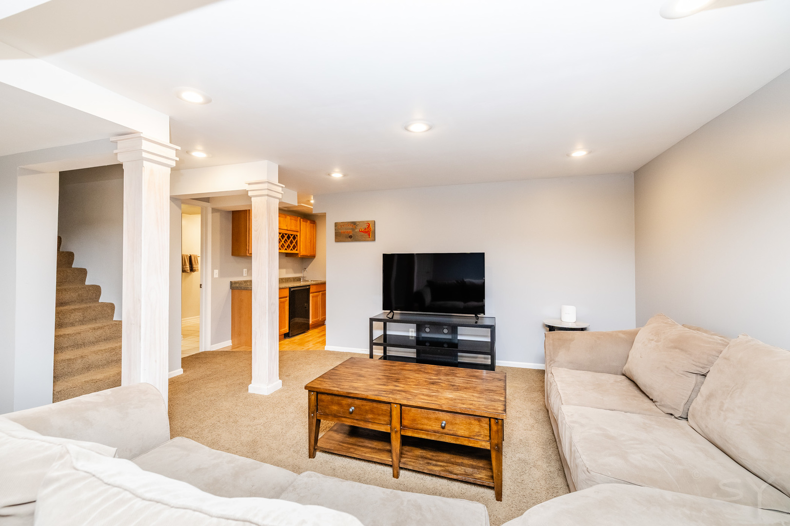 203 Cambridge Court, Oswego, IL 60543