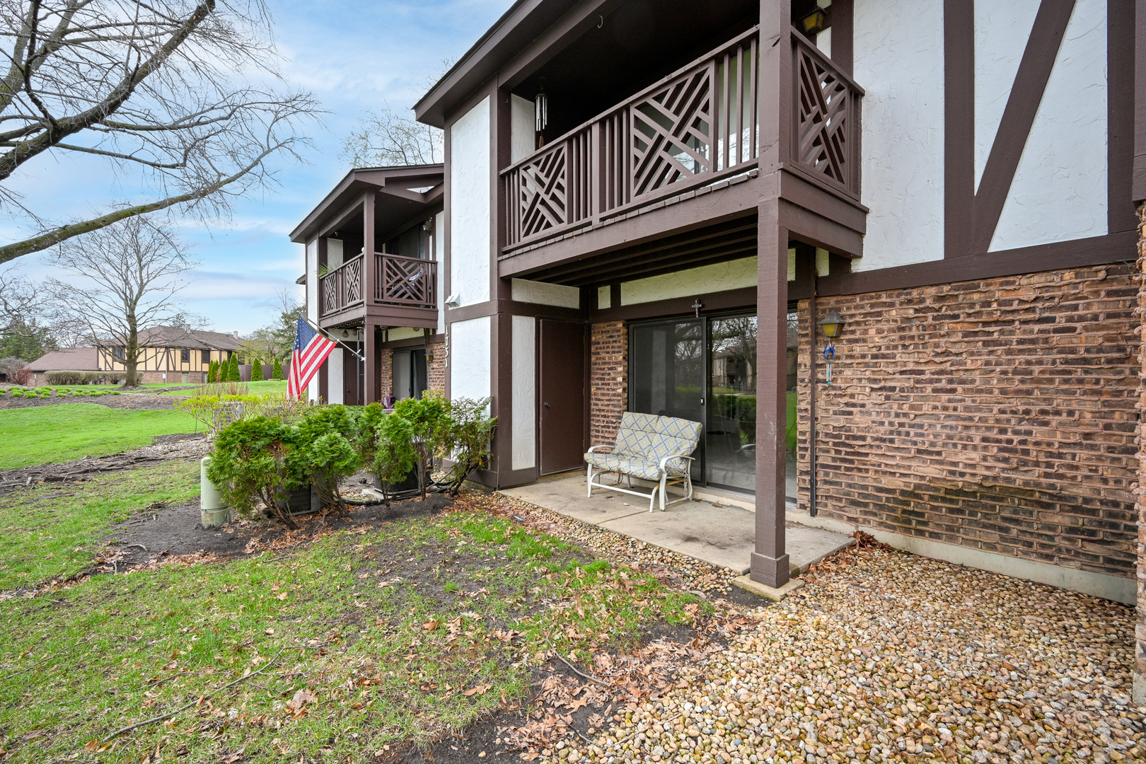 1737 Harrow Court #D, Wheaton, IL 60189