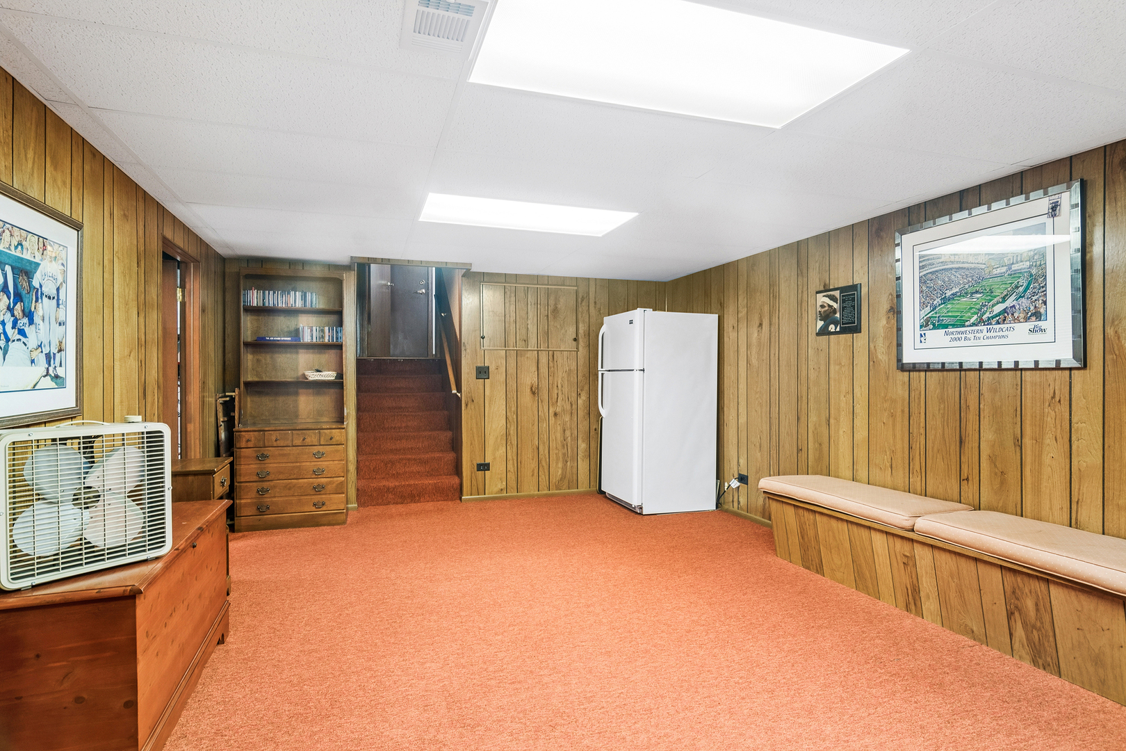 111 N Wilshire Lane, Arlington Heights, IL 60004