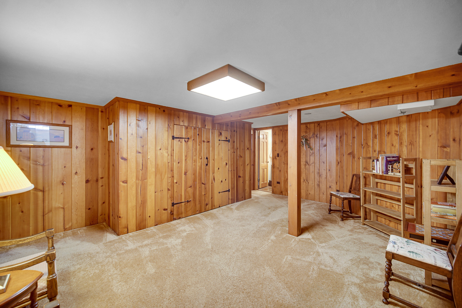 403 W Shabonee Trail, Mount Prospect, IL 60056