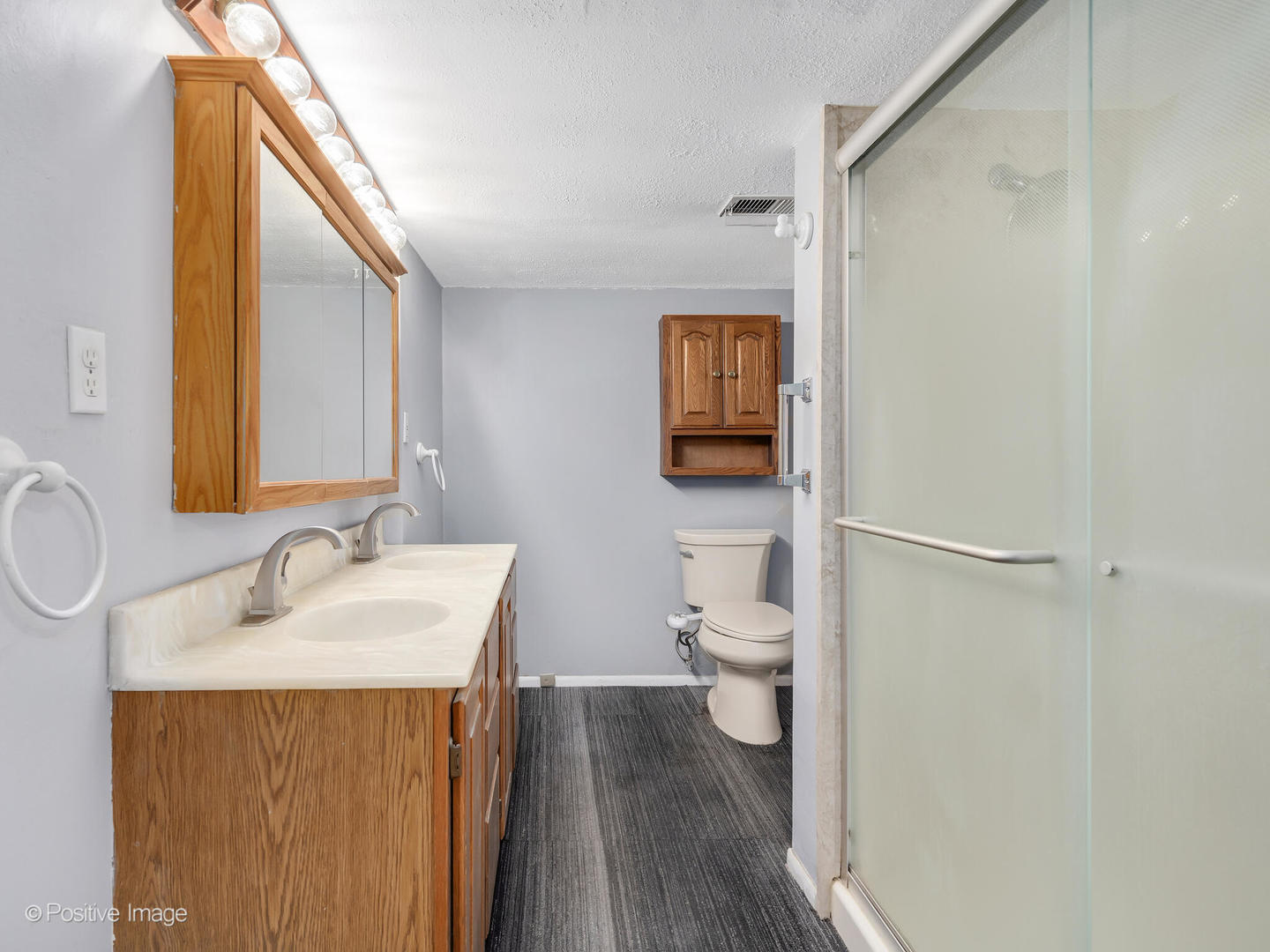 8110 Norwood Court, Woodridge, IL 60517