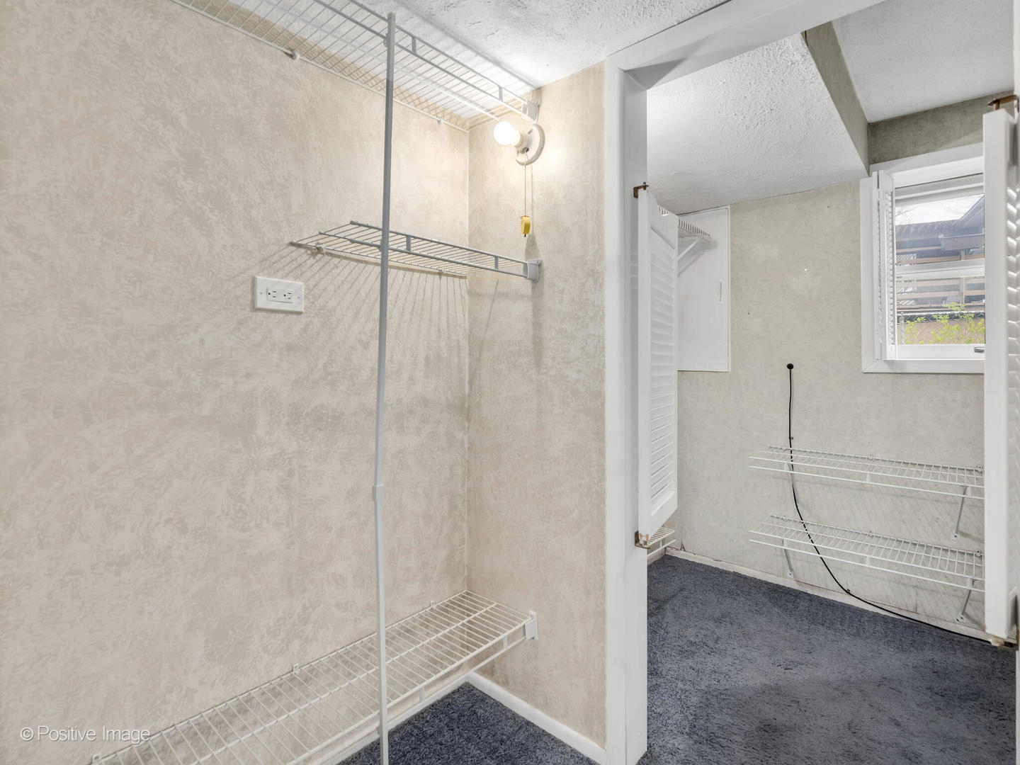 8110 Norwood Court, Woodridge, IL 60517