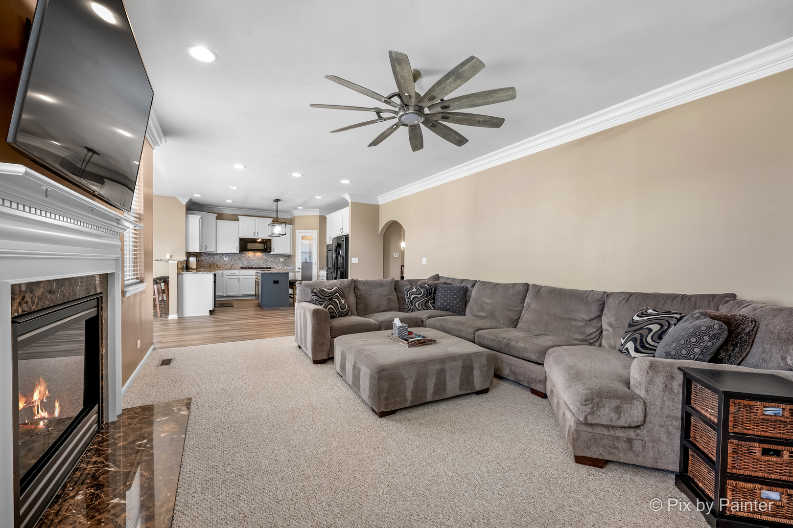 748 Cashmere Lane, Elgin, IL 60124