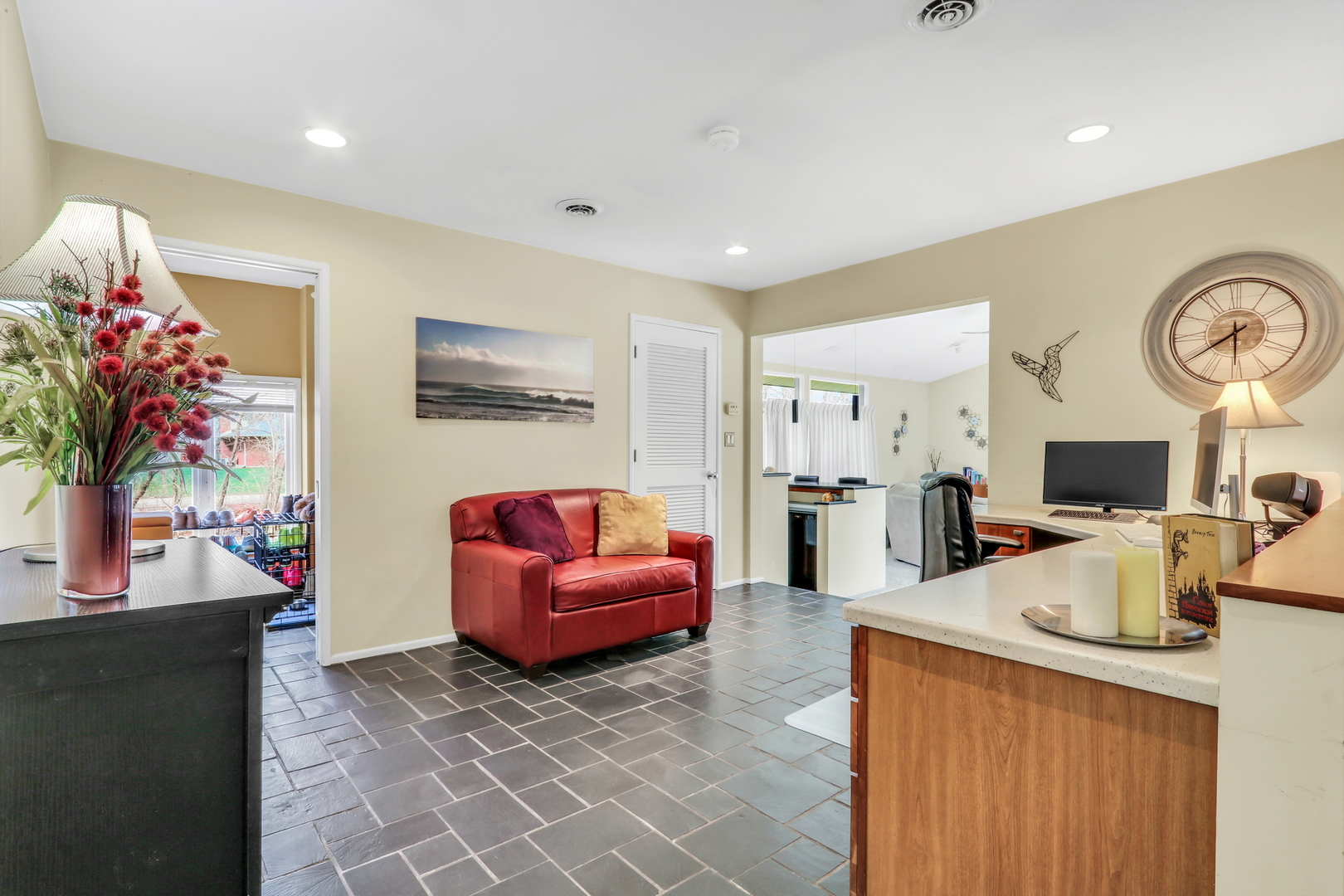 Green Oaks, IL 60048