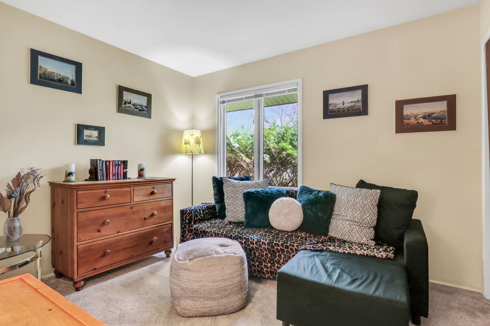 Green Oaks, IL 60048