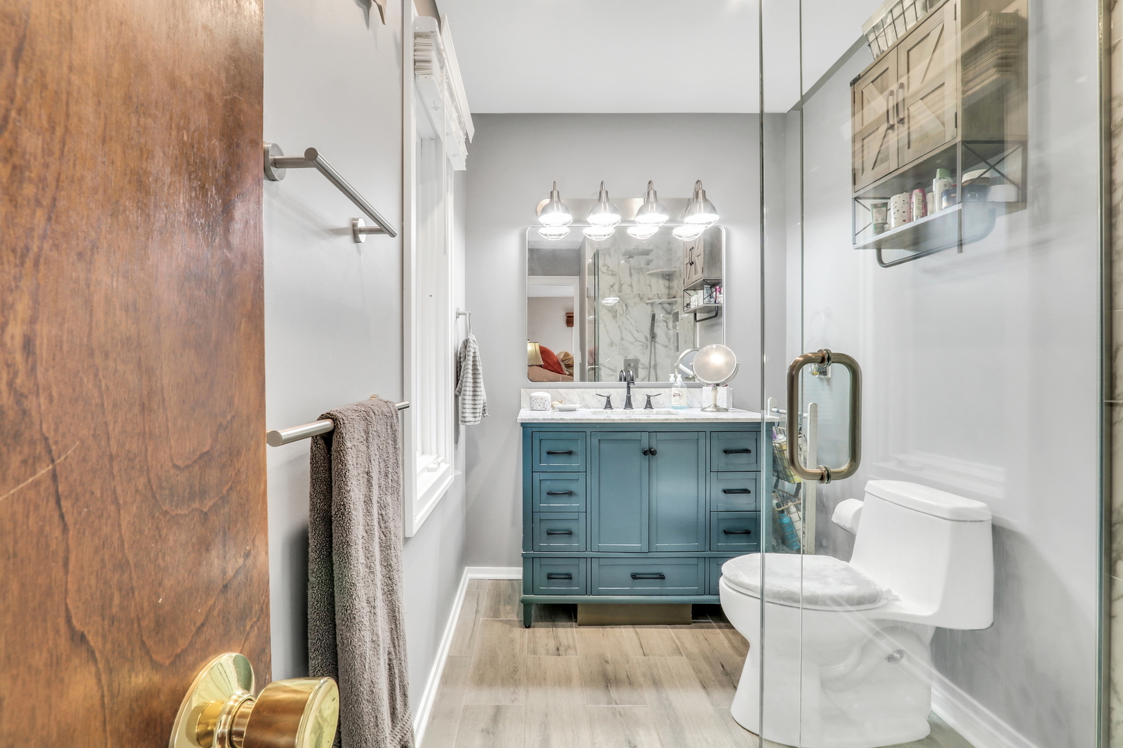 Green Oaks, IL 60048