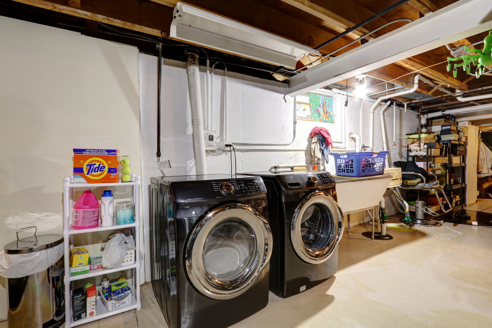 Green Oaks, IL 60048