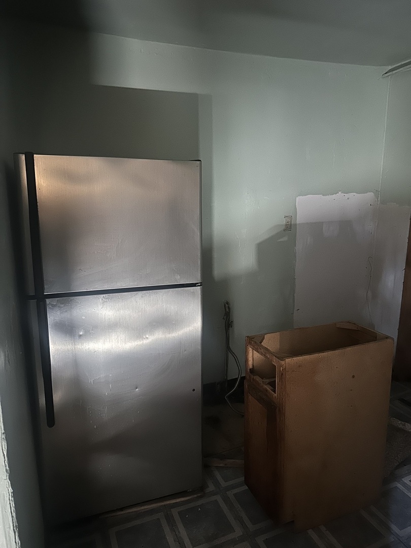 3702 Lincoln Lane, Robbins, IL 60472