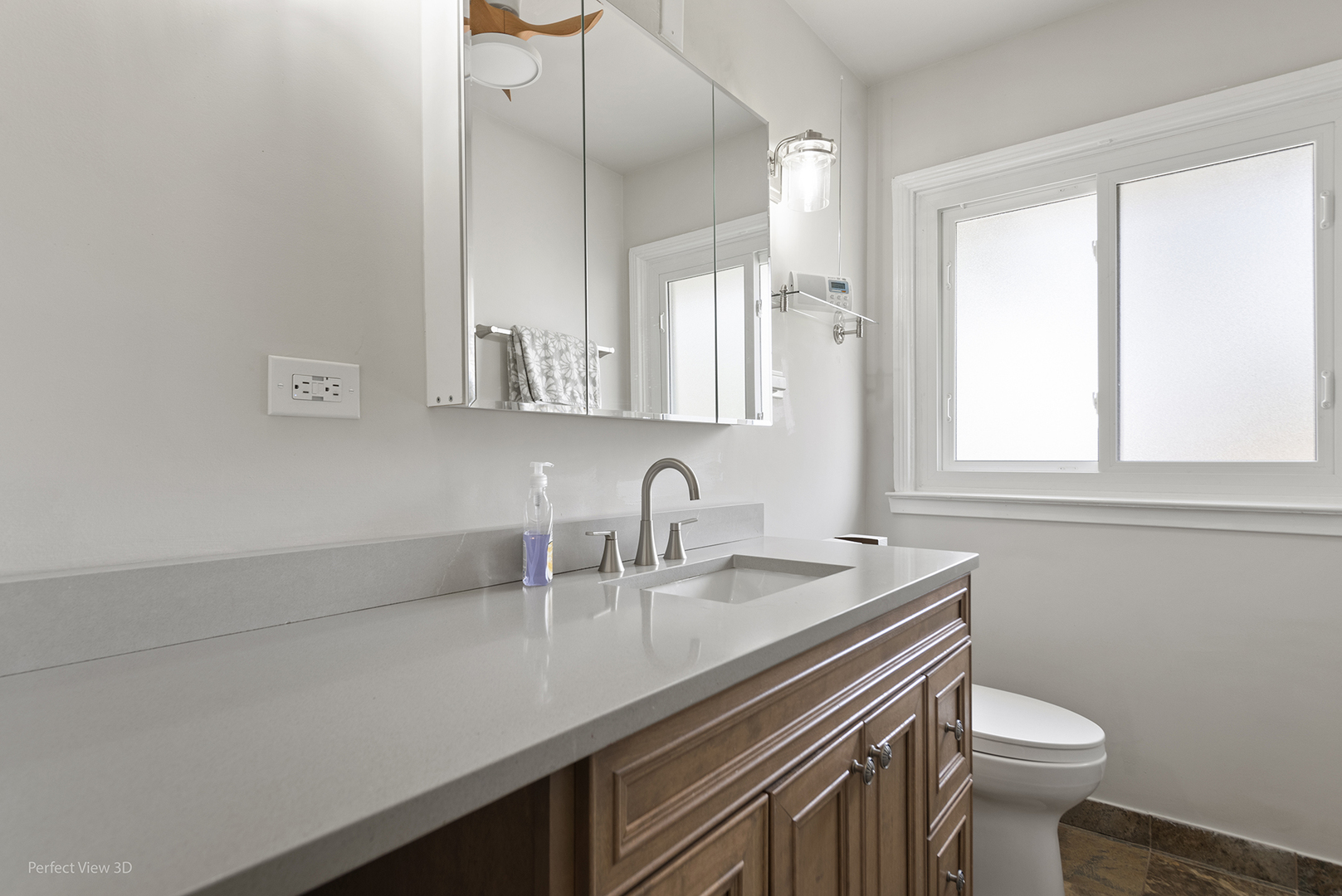 621 Oriole Avenue, Park Ridge, IL 60068