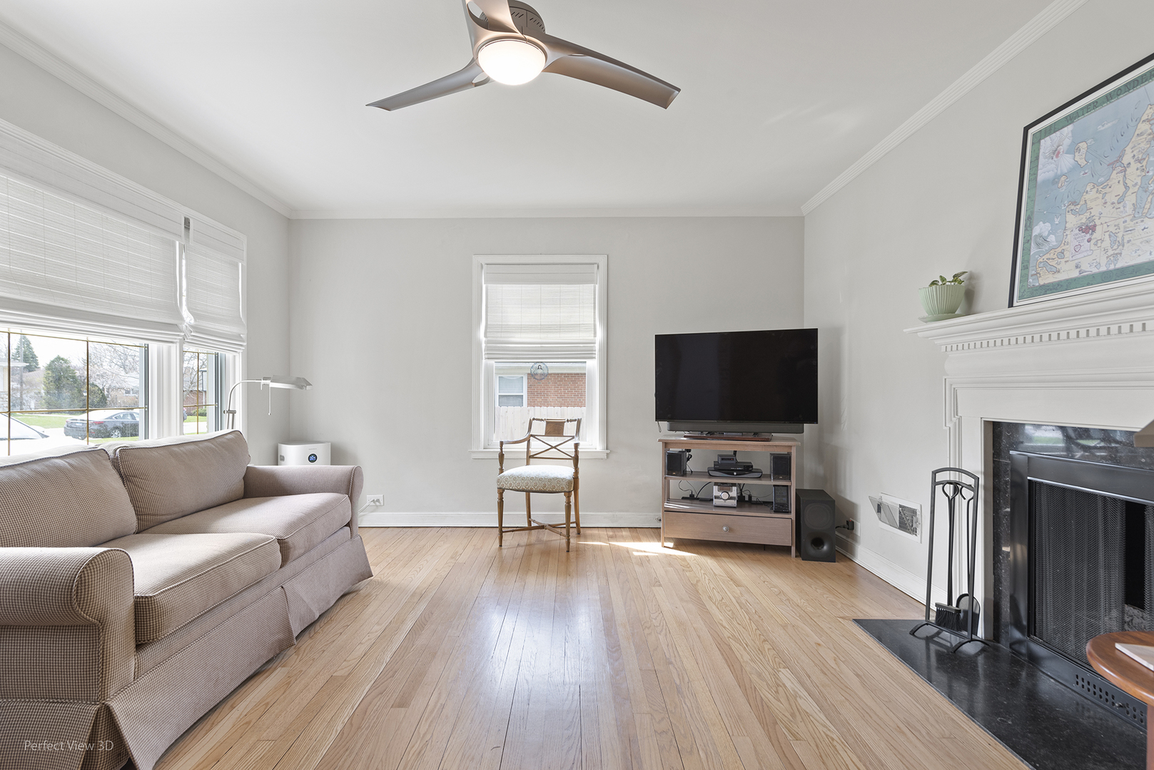 621 Oriole Avenue, Park Ridge, IL 60068