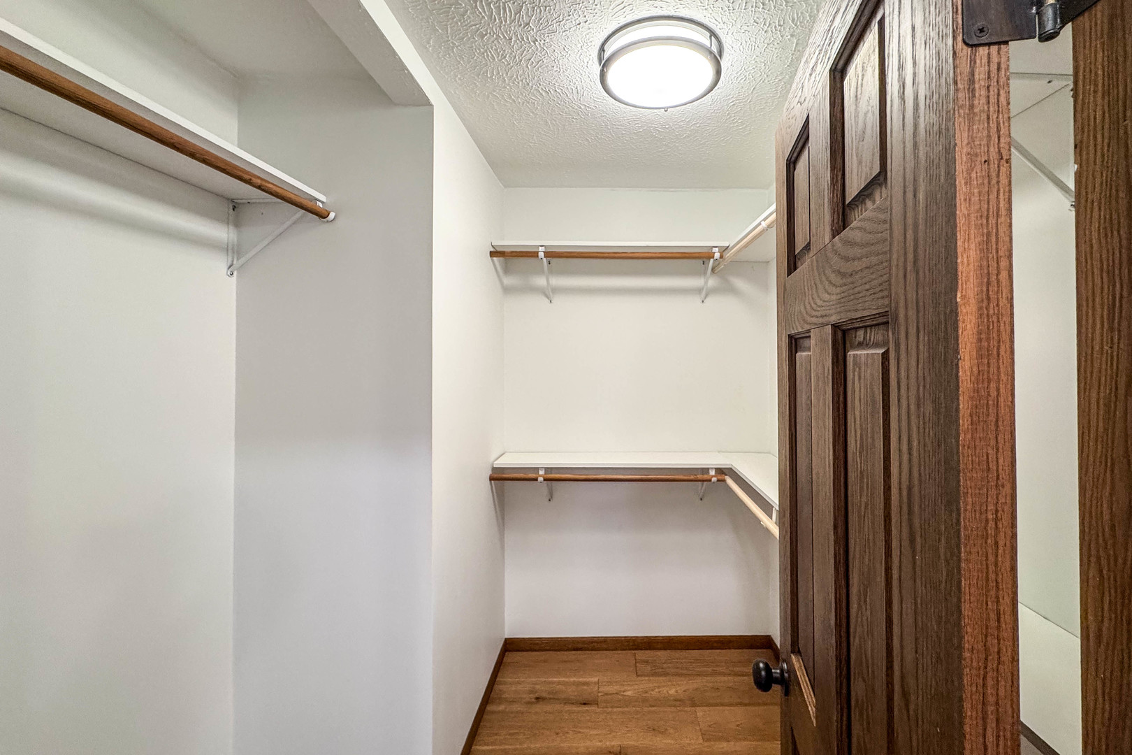 13015 E 2200 N Road, Hudson, IL 61748