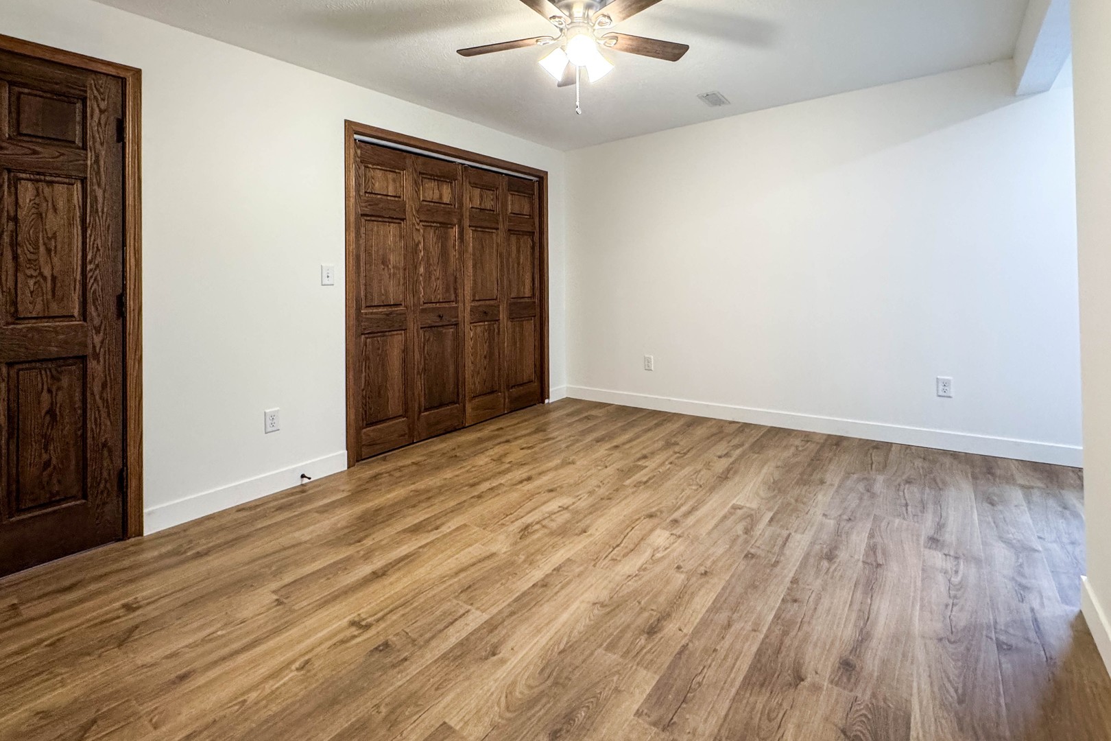 13015 E 2200 N Road, Hudson, IL 61748