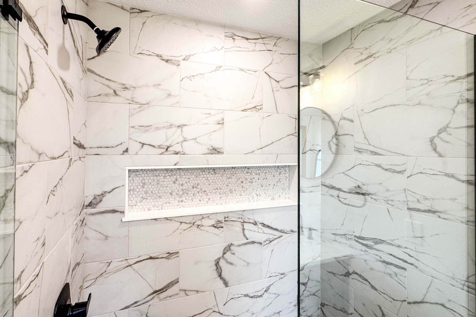 13015 E 2200 N Road, Hudson, IL 61748