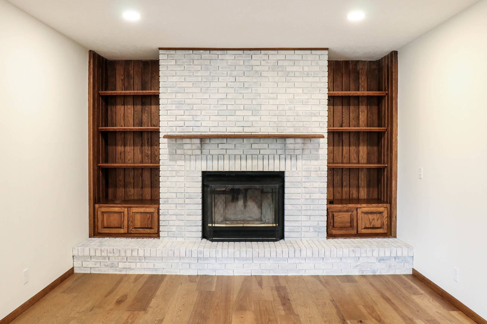 13015 E 2200 N Road, Hudson, IL 61748