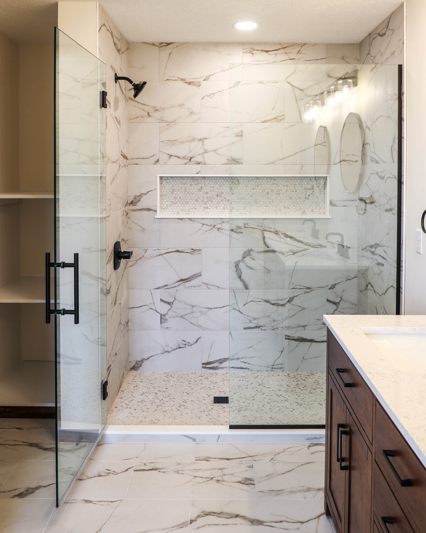 13015 E 2200 N Road, Hudson, IL 61748