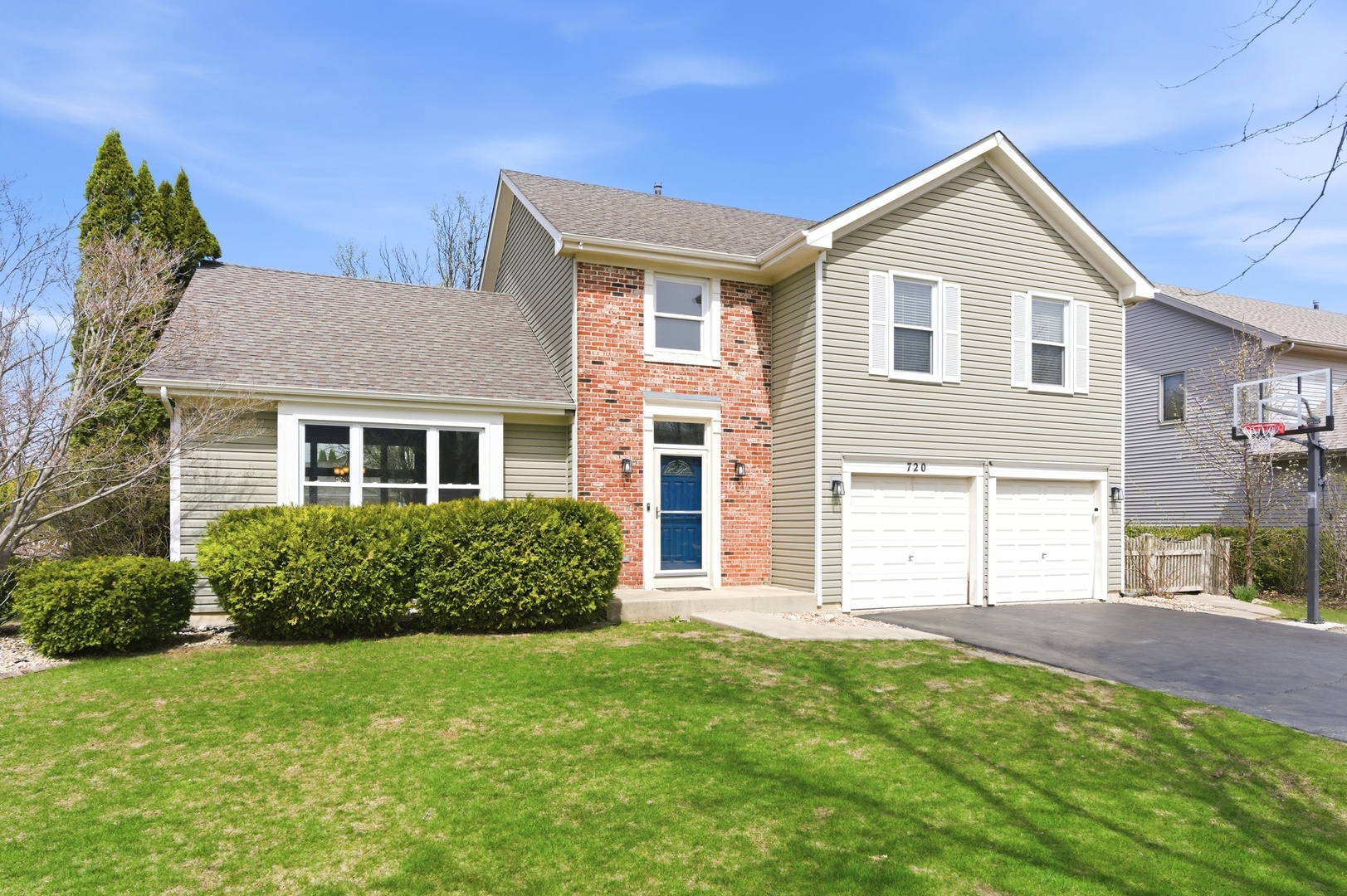 720 Countryside Drive, Bolingbrook, IL 60490