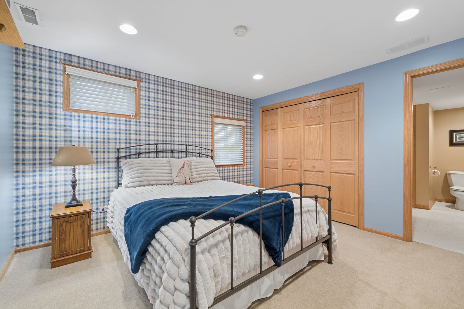 515 Connecticut Avenue, Naperville, IL 60565