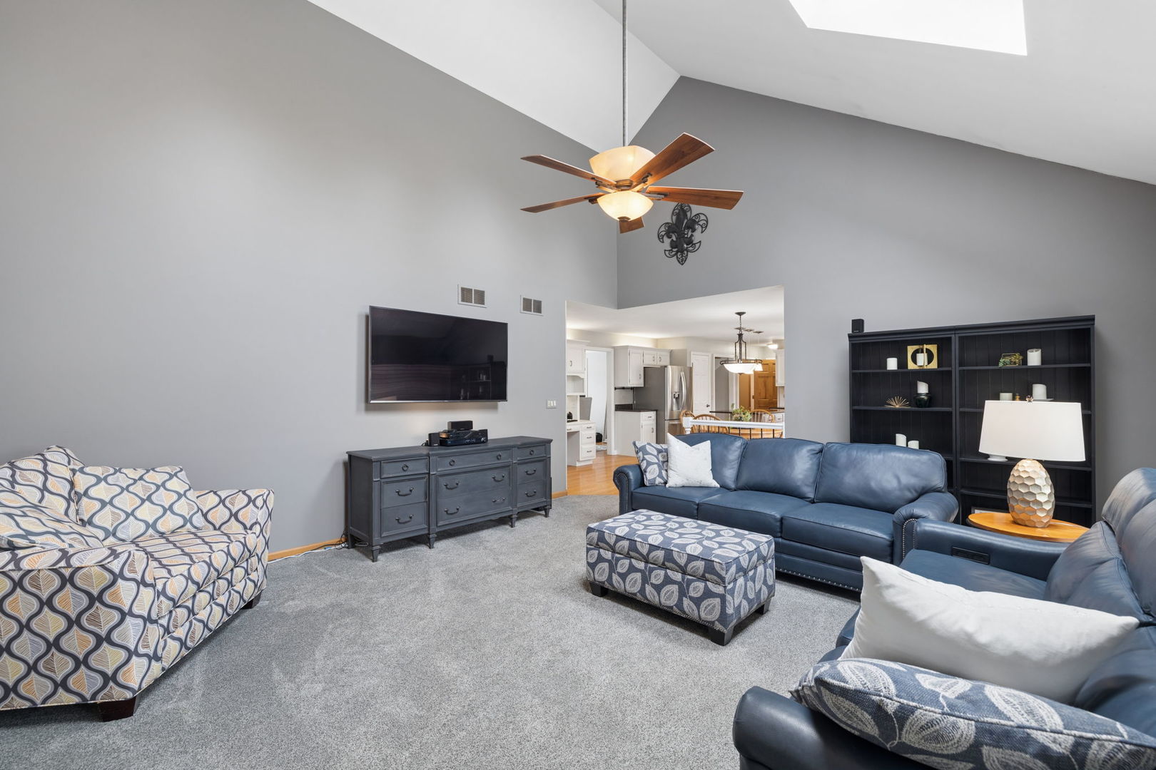 515 Connecticut Avenue, Naperville, IL 60565