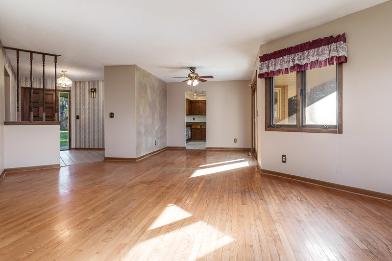 1920 Yale Bridge Road, South Beloit, IL 61080