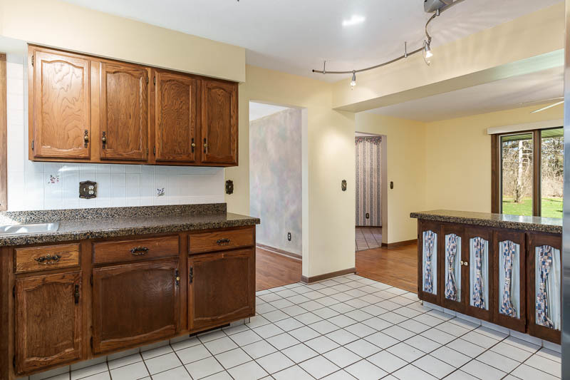 1920 Yale Bridge Road, South Beloit, IL 61080