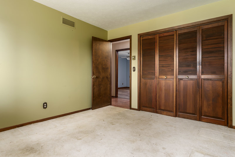 1920 Yale Bridge Road, South Beloit, IL 61080